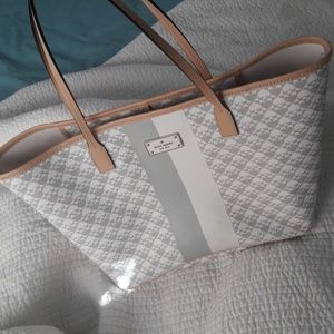 Kate Spade White and Grey Shoulder Bag